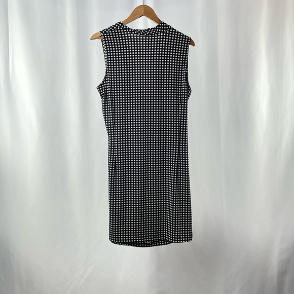 Tail Sleeveless Dress in Black White Check Size Extra Large - Picture 2 of 5